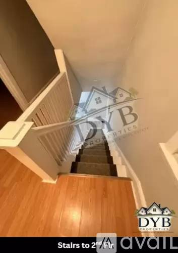 Main picture of 56 Kent Ln