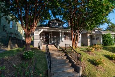 Main picture of 138 N Tucker St