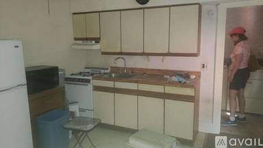 Main picture of 4233 Main St