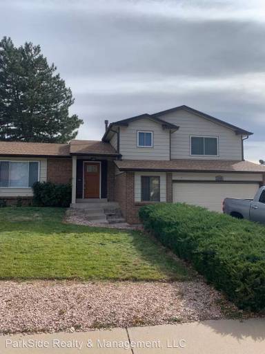 Main picture of 3340 S Evanston St