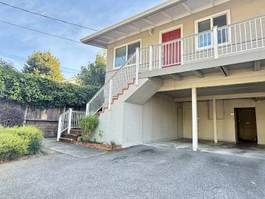Main picture of 100 Belvedere Dr