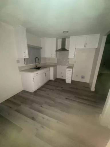 Main picture of 6312 Seville Ave