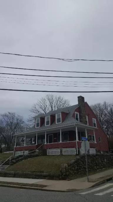Main picture of 209 Pequot Ave