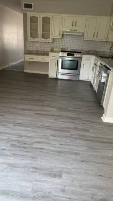 Main picture of 12036 Coursey Blvd