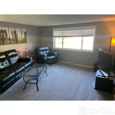 Main picture of 226 Vine Ln