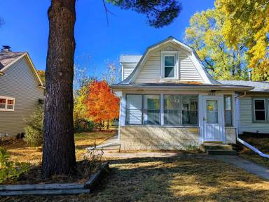 Main picture of 5242 42nd Ave S