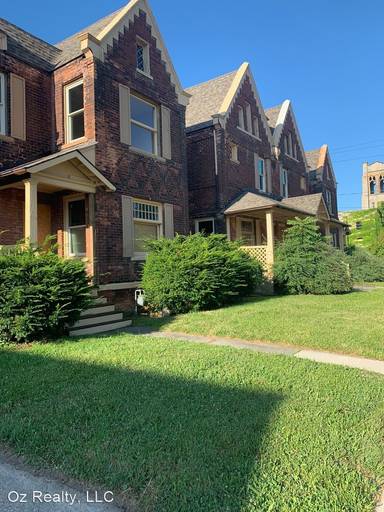 Main picture of 515 W Delaware Ave