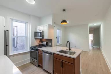 Main picture of 5225 Cedar Ave