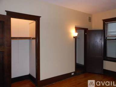 Main picture of 2641 Girard Ave S