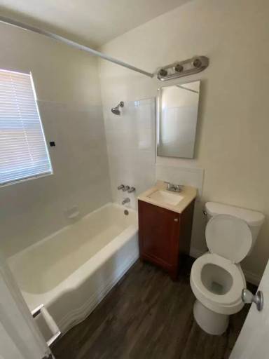 Main picture of 4436 Menlo Ave