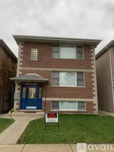 Main picture of 2305 N Natchez Ave