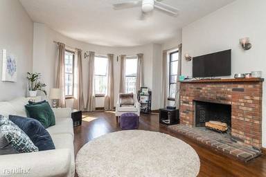 Main picture of 411 Marlborough St