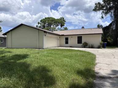 Main picture of 3039 Queen Palm Dr