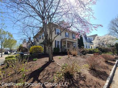 Main picture of 51 Humboldt Ave