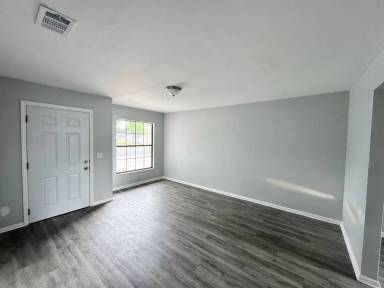 Main picture of 524 Montana Ave