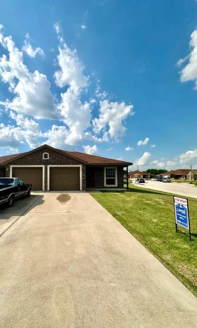 Main picture of 1520 Justin Loop