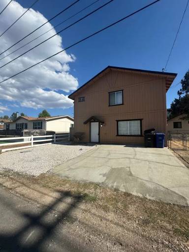 Main picture of 2160 5th Ln