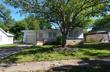 Main picture of 1609 S 51st St