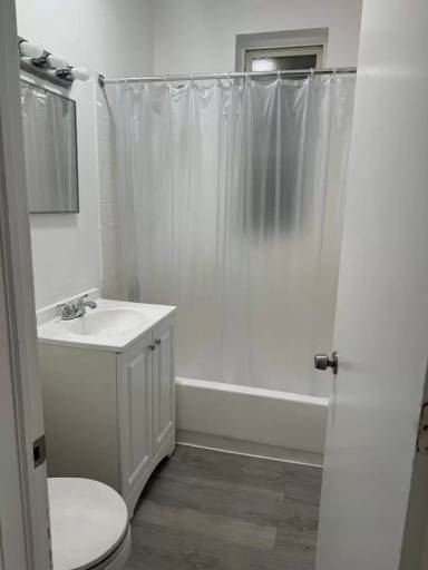 Main picture of 5032-5040 W Washington Blvd Apartments
