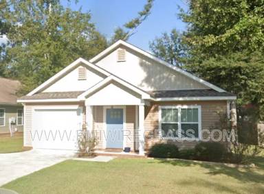 Main picture of 214 Winterberry Way