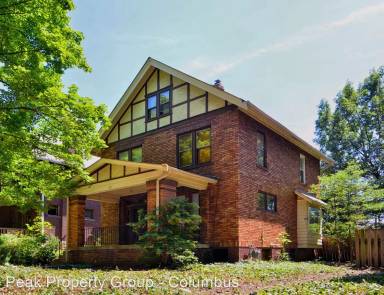 Main picture of 211 E Northwood Ave