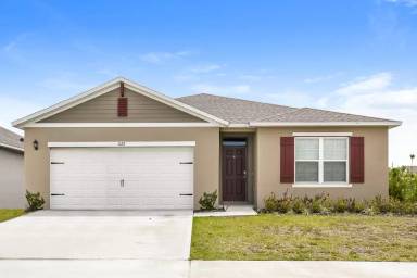 Main picture of Kinsman Pointe Community