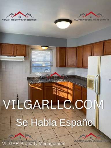 Main picture of 4941 Vermont St