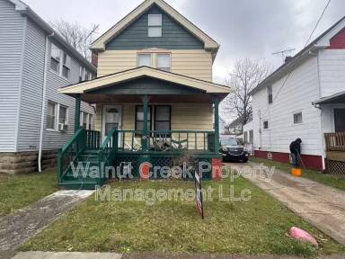 Main picture of 1201 E 172nd St