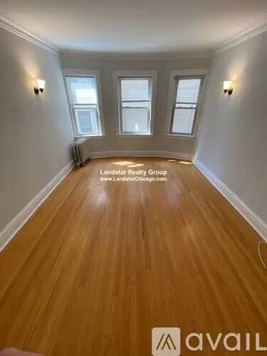 Main picture of 4516 N Wolcott Ave