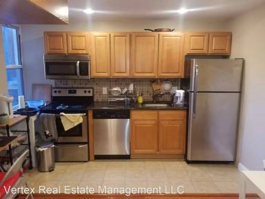Main picture of 4516 Walnut St
