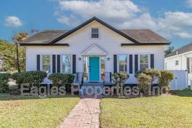 Main picture of 512 N Pineview Ave