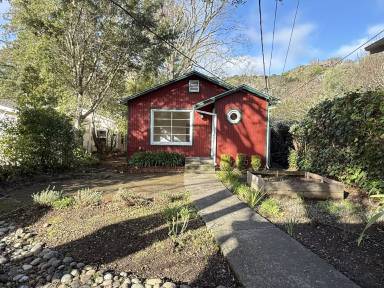 Main picture of 223 The Alameda