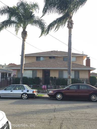 Main picture of 4064 W 139th St