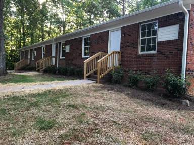Main picture of 150 Bodine Pl