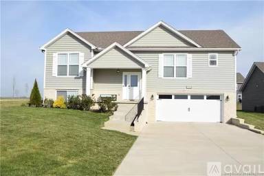 Main picture of 3801 Petunia Ct