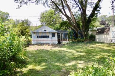 Main picture of 5133 Adella St