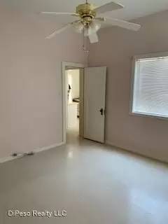 Main picture of 174 W 5th St