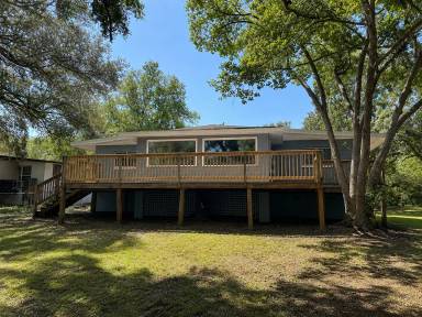 Main picture of 3498 Riverdale Dr