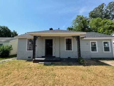 Main picture of 1047 Leon Pl