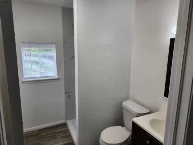 Main picture of 6609 SE 15th St