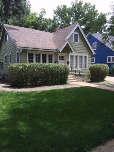 Main picture of 632 S Loomis Ave