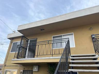 Main picture of 2218 Bunker Ave