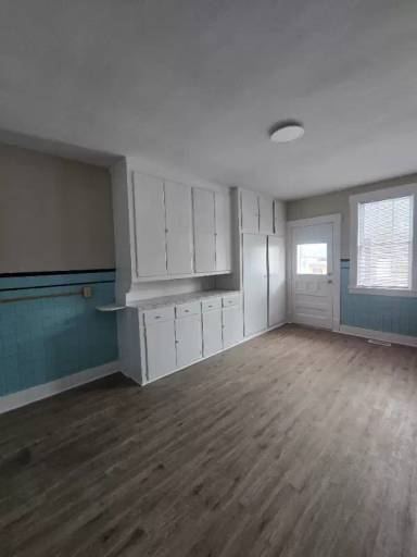 Main picture of 1081 Priestley Ave