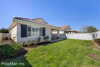 Main picture of 978 Wind Flower Rd