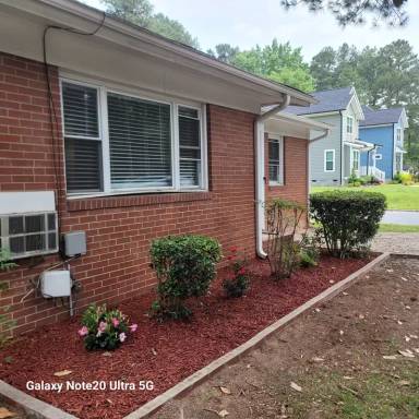 Main picture of 415 Rose Ln