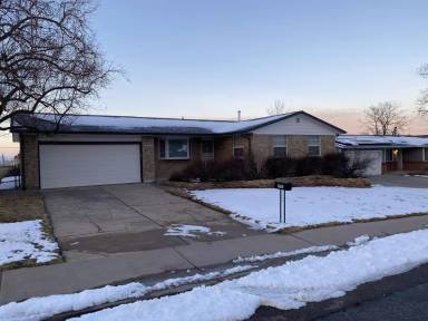 Main picture of 13751 W Dakota Ave