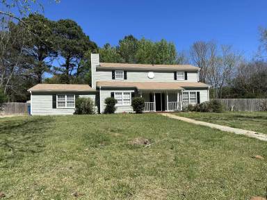 Main picture of 10 Belmont Farms Dr