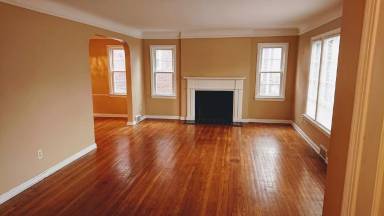 Main picture of 1158 Castleton Rd