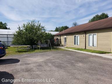 Main picture of 1345 Penfield Center Rd