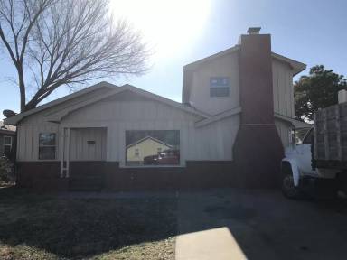Main picture of 205 W 34th St